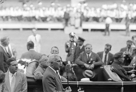 Governor Paul V. McNutt and President Franklin D. Roosevelt at the 1936 Indiana State Fair. Courtesy of the Indiana Historical Society.