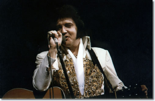 Elvis- 1977-june-26-5- Elvis Presley Music AU