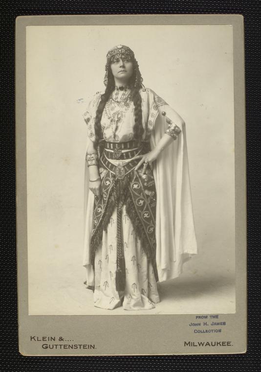 Mabel Bert in costume for theatrical production of Ben-Hur. Courtesy of the Digital Public Library of America. 